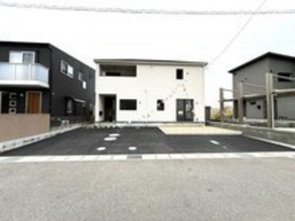 福山市、新築一戸建ての外観画像です