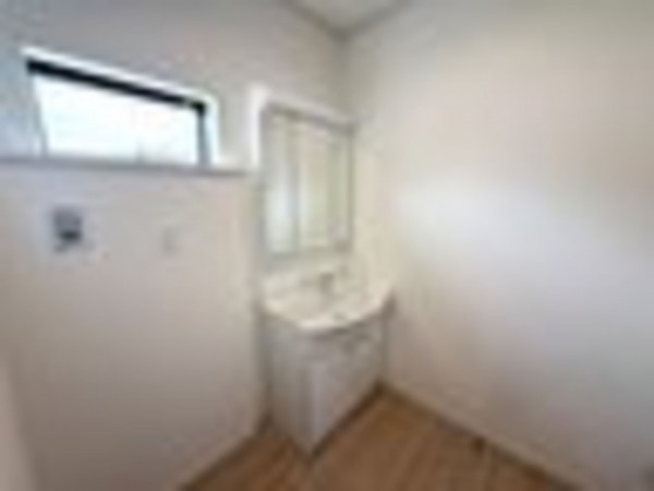 福山市、新築一戸建ての洗面画像です