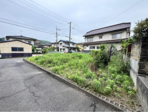 福山市水呑町、土地の前面道路を含む現地写真画像です