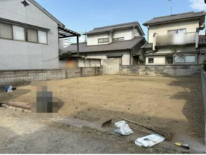 福山市川口町、土地の前面道路を含む現地写真画像です