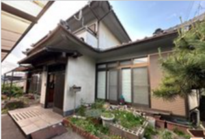 福山市青葉台、中古一戸建ての外観画像です
