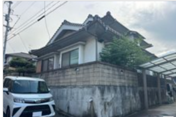 福山市青葉台、中古一戸建ての外観画像です