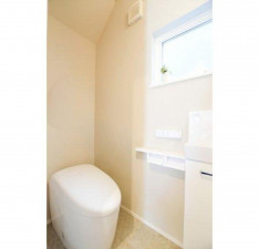 福山市東手城町、新築一戸建てのトイレ画像です