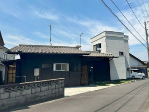 福山市、中古一戸建ての外観画像です