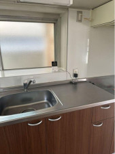福山市、中古一戸建てのキッチン画像です