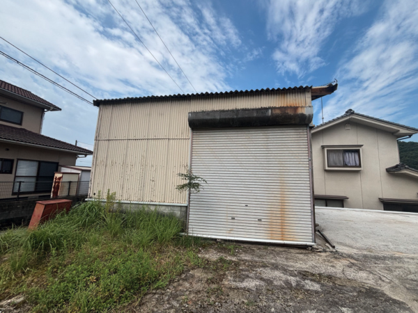 福山市加茂町字芦原、収益物件/倉庫の画像です