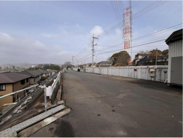 福山市引野町東、土地の前面道路を含む現地写真画像です