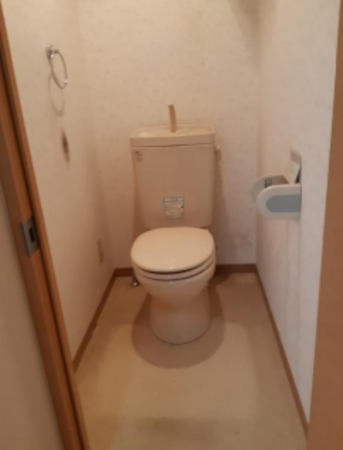 福山市、収益物件/アパートのトイレ画像です
