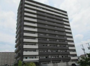福山市神辺町字道上、マンションの外観画像です