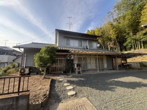 福山市加茂町字上加茂、中古一戸建ての画像です