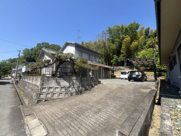 福山市加茂町字上加茂、中古一戸建ての画像です