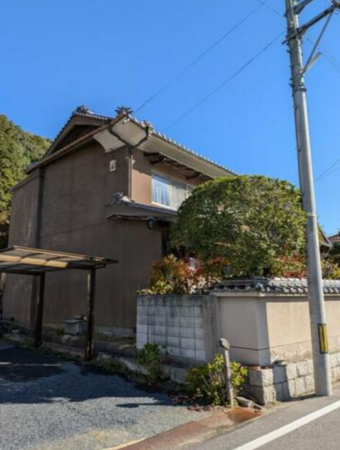 福山市新市町大字戸手、中古一戸建ての外観画像です