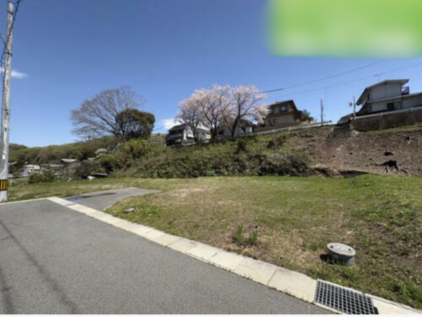 福山市千田町、土地の前面道路を含む現地写真画像です