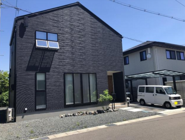 福山市、中古一戸建ての外観画像です