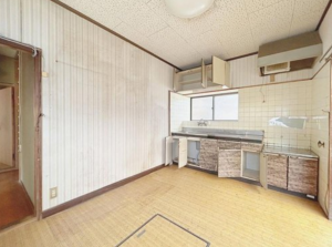 福山市駅家町大字万能倉、中古一戸建てのキッチン画像です