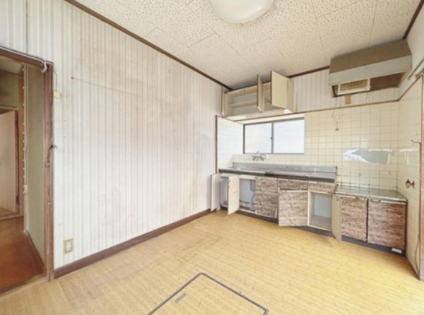 福山市駅家町大字万能倉、中古一戸建てのキッチン画像です
