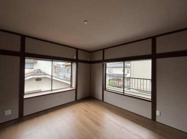 福山市南蔵王町、中古一戸建ての内装画像です