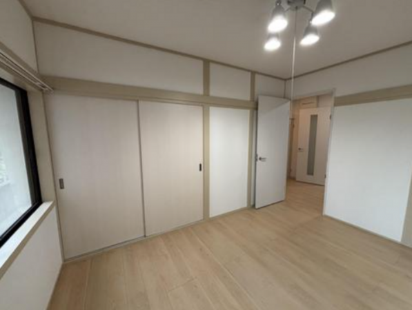 福山市南蔵王町、中古一戸建ての内装画像です