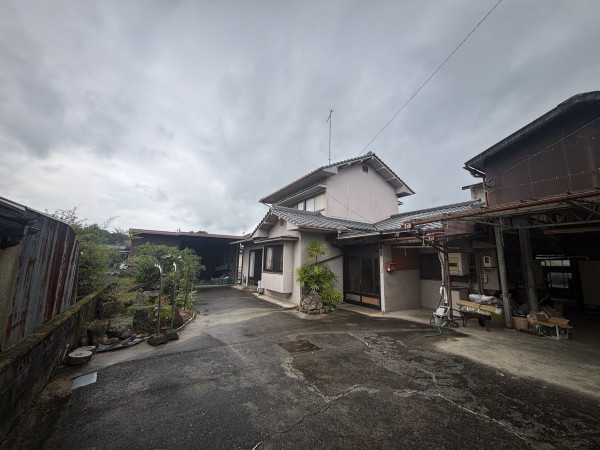 福山市駅家町大字法成寺、土地の画像です