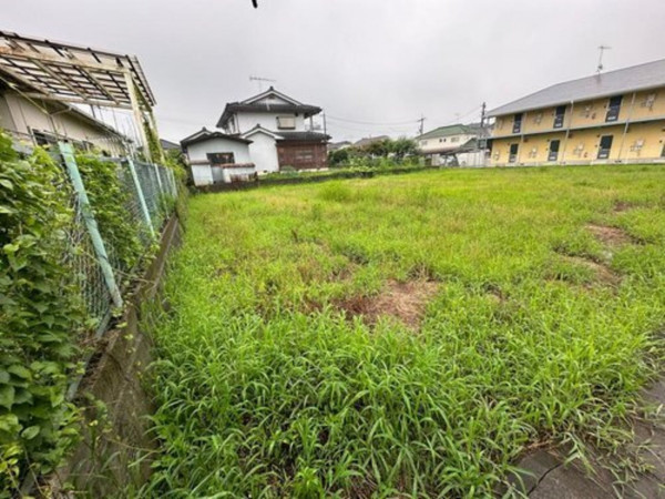 福山市加茂町大字下加茂、土地の前面道路を含む現地写真画像です