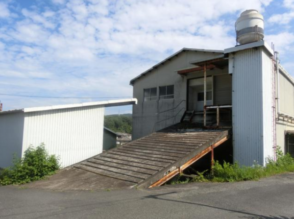 福山市坪生町、収益物件/倉庫の外観画像です