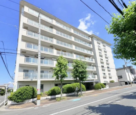 福山市西町、マンションの外観画像です
