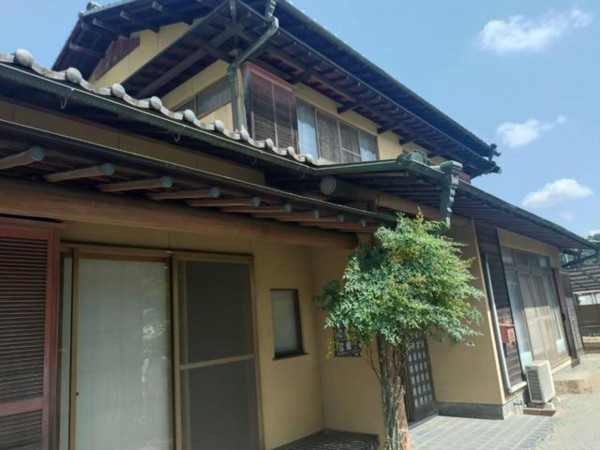 福山市、中古一戸建ての外観画像です