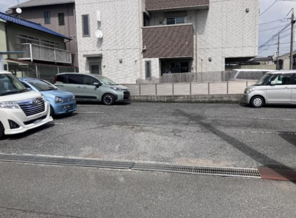 福山市本町、土地の前面道路を含む現地写真画像です