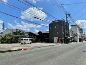 府中市府中町、土地の前面道路を含む現地写真画像です