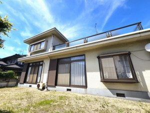 福山市西新涯町、中古一戸建ての外観画像です
