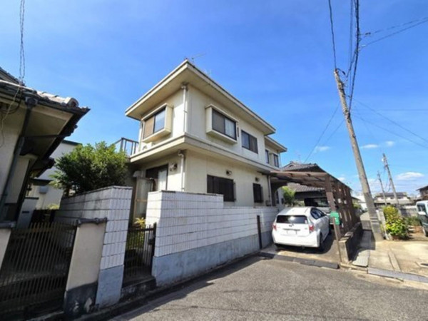 福山市西新涯町、中古一戸建ての外観画像です
