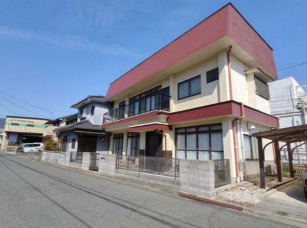府中市鵜飼町、中古一戸建ての外観画像です