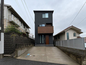 福山市北吉津町、中古一戸建ての外観画像です