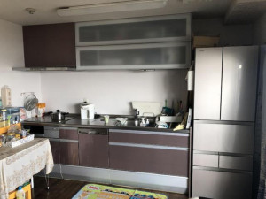 福山市水呑町、マンションのキッチン画像です