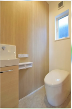 福山市御船町、新築一戸建てのトイレ画像です