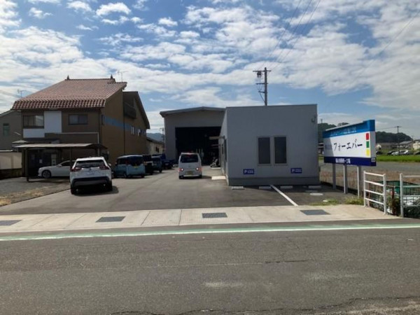福山市神辺町川南、収益物件/工場の前面道路を含む現地写真画像です