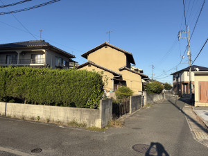 福山市神辺町字道上、土地の前面道路を含む現地写真画像です