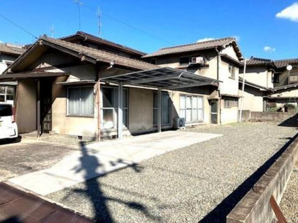 福山市水呑町、中古一戸建ての外観画像です