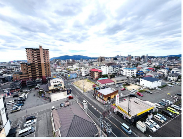 福山市三吉町、マンションの周辺の街並み画像です
