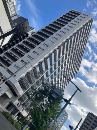 福山市東桜町、マンションの画像です