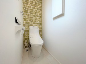 倉敷市安江、中古一戸建てのトイレ画像です