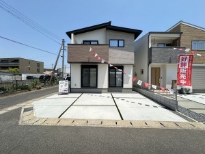 倉敷市平田、新築一戸建ての外観画像です