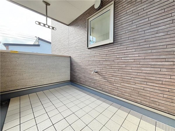 倉敷市西中新田、新築一戸建てのバルコニー画像です