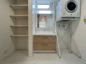 倉敷市西中新田、新築一戸建ての洗面画像です