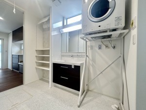 倉敷市北畝、新築一戸建ての洗面画像です