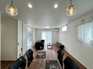 倉敷市北畝、新築一戸建ての居間画像です