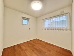 倉敷市沖、新築一戸建ての子ども部屋画像です