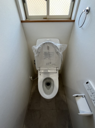 名古屋市守山区瀬古東、中古一戸建てのトイレ画像です