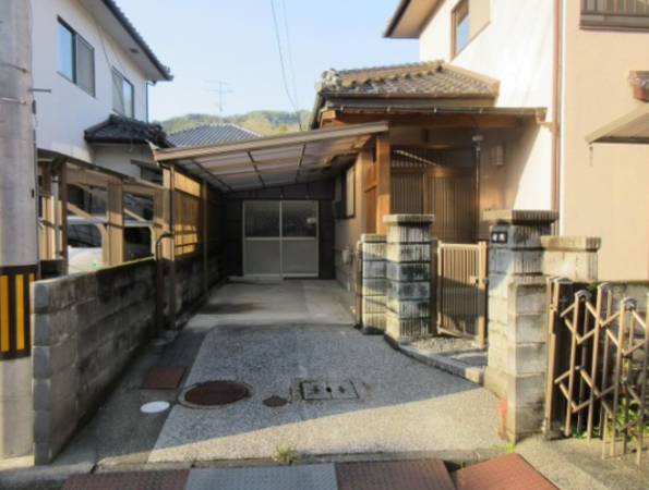 岩国市玖珂町、中古一戸建ての画像です