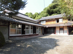 岩国市玖珂町、中古一戸建ての画像です